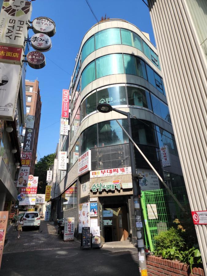 Oyo Hostel Myeongdong 3 Seoul Exterior photo